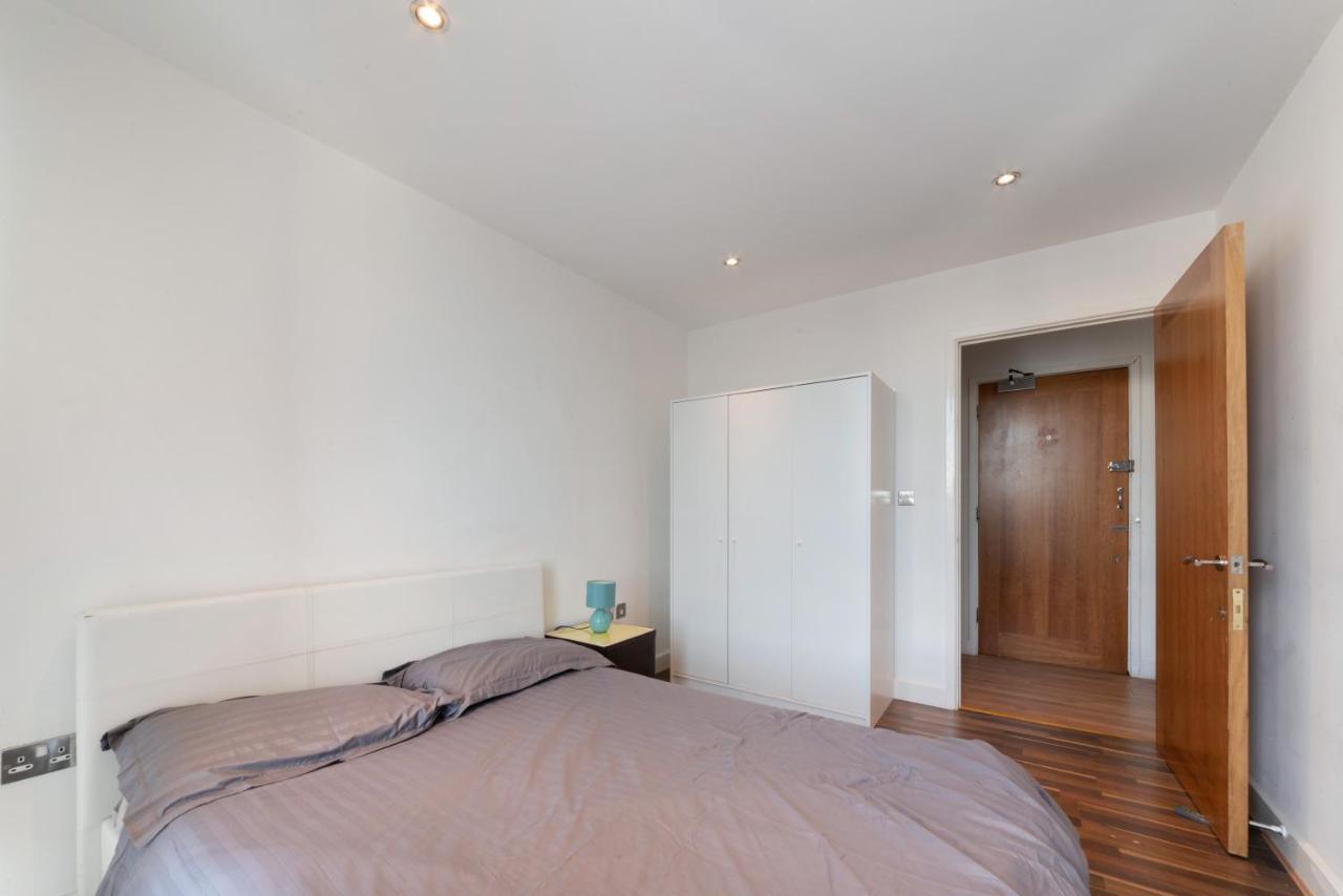לונדון Excel 3 Bedroom Apartment Near City Airport And O2 Arena מראה חיצוני תמונה